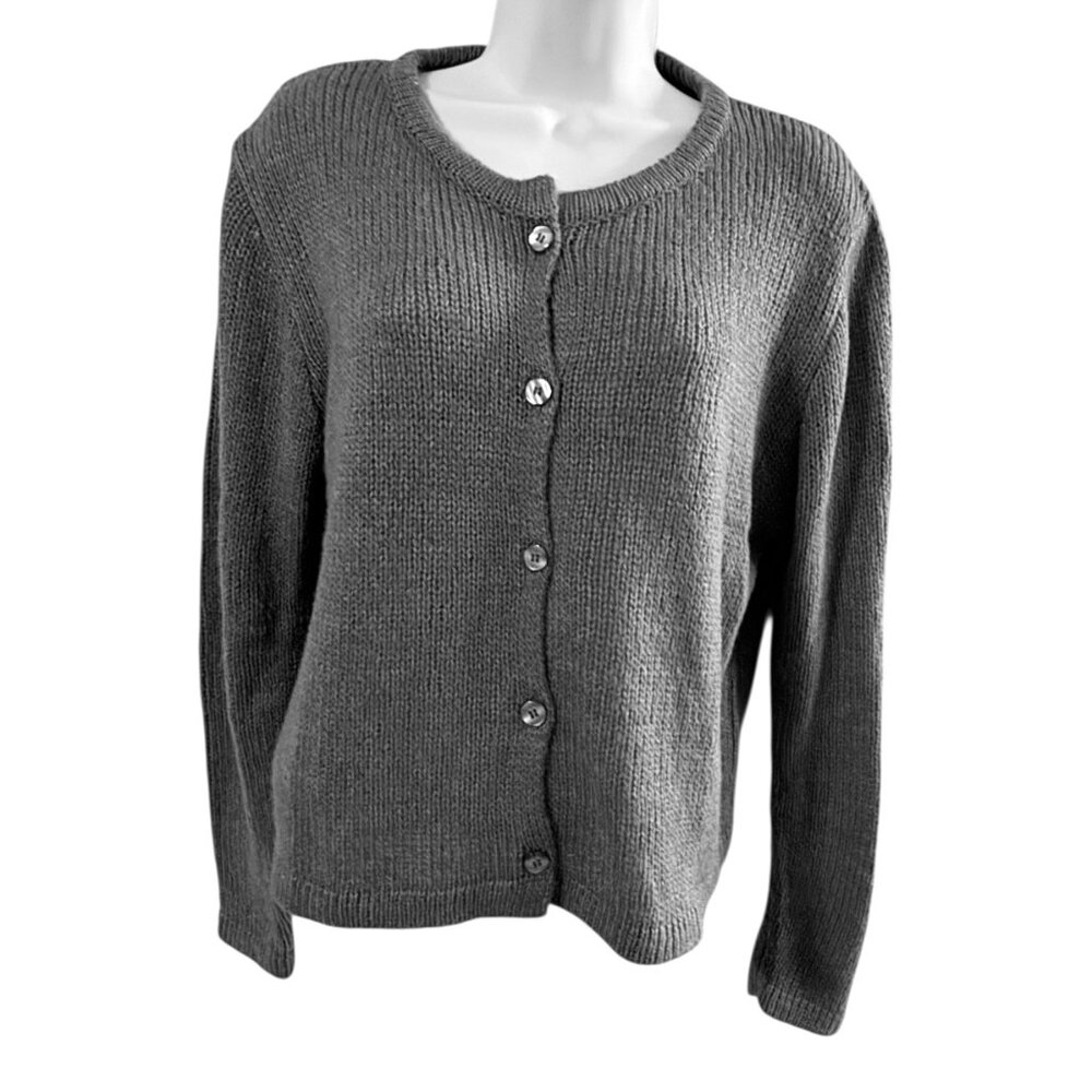 NIA Womens NWT Cardigan Sweater Solid Gray Button S/M‎ Acrylic Wool Long Sleeve